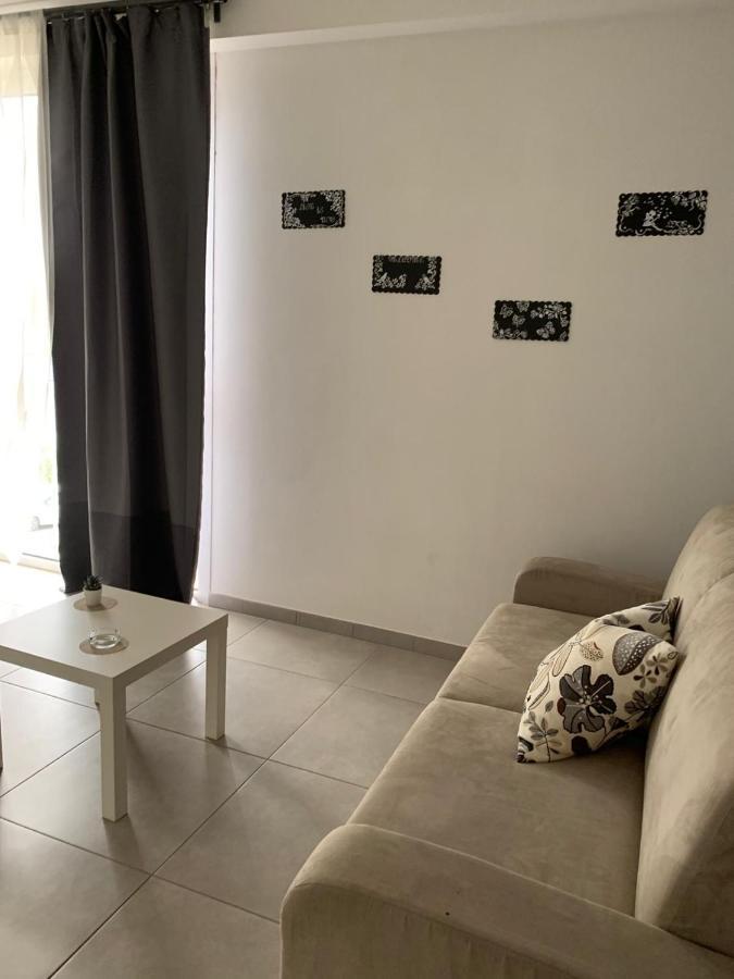 Raggio Di Sole Aparthotel San Cesareo Exteriör bild