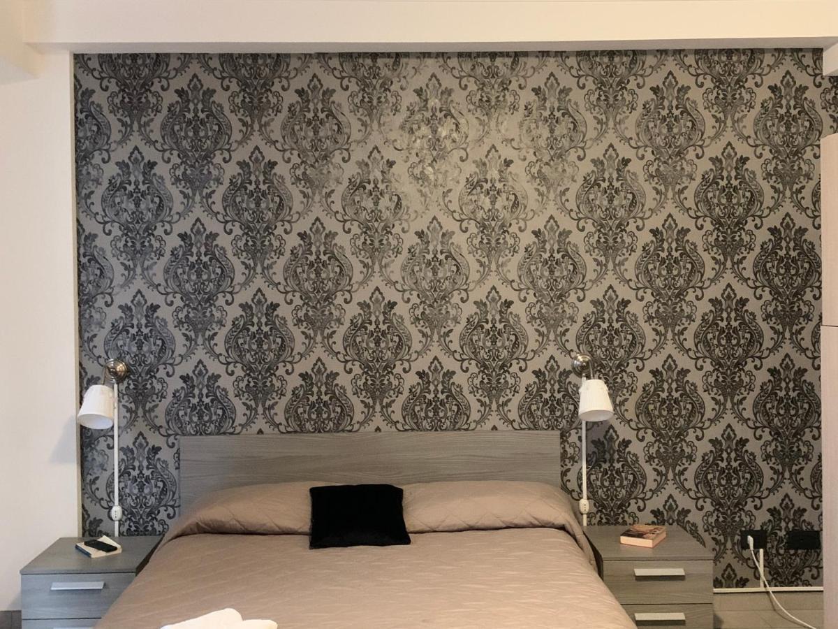 Raggio Di Sole Aparthotel San Cesareo Exteriör bild